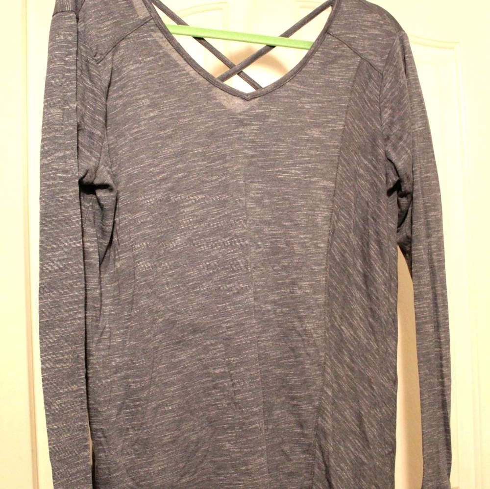 Shirts - Picture 2 of 3